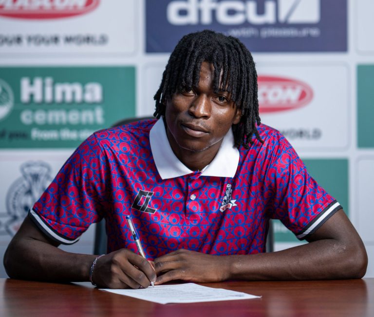 BREAKING: Vipers Unveil Mwere as Third Signing of the Transfer Window